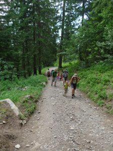 Family hike in La Clusaz